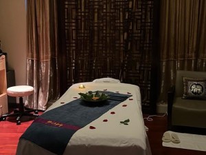 高端SPA会所—在繁华都市中，寻找一处宁静与放松的港湾，高端 SPA 会所，让您尽情释放压力，享受尊宠体验